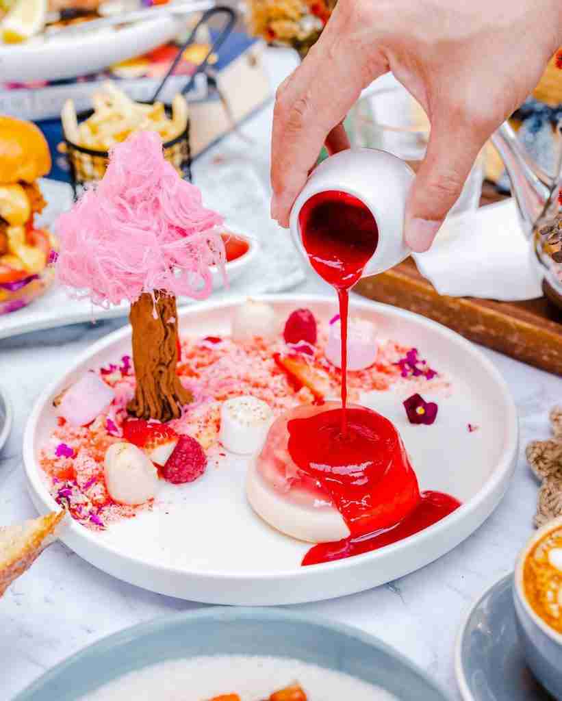 instagrammable eateries