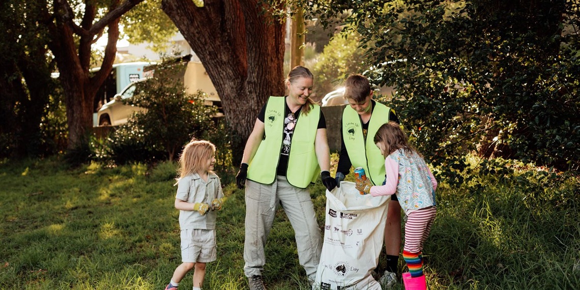 Clean Up St Ives Showground Kuringgai Living